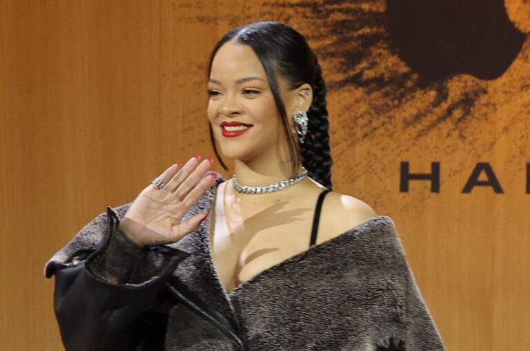 Billboard explique : comment Rihanna est arrivée au Super Bowl