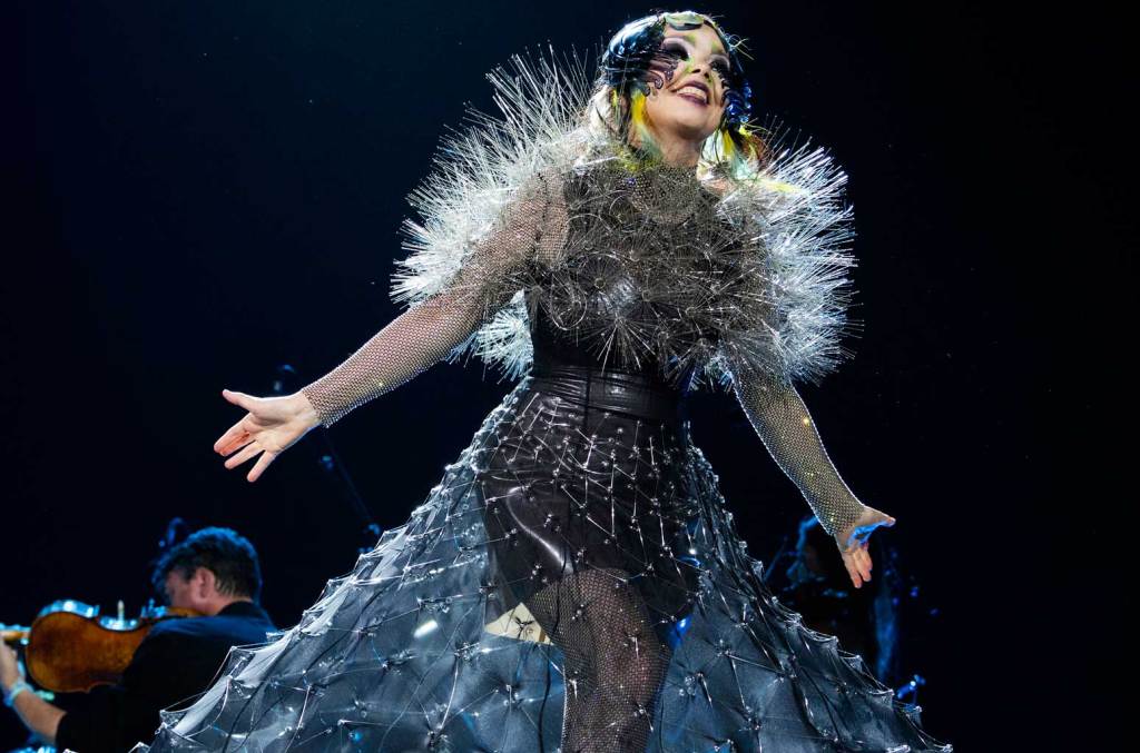 Björk remporte le prix de la meilleure performance live avant les AIM Independent Music Awards 2023 (liste complète des nominés)