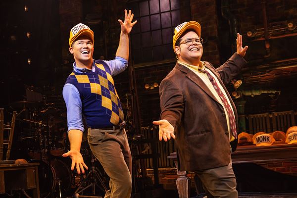 Des rires incessants dans la parodie « Gutenberg !  La comédie musicale ! »  au James Earl Jones Theatre de Broadway