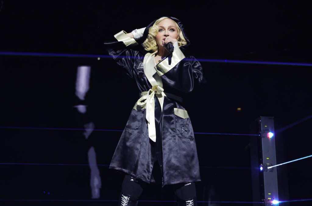 Un fan de Madonna en fauteuil roulant répond à l'appel du concert : "Elle n'en avait aucune idée"