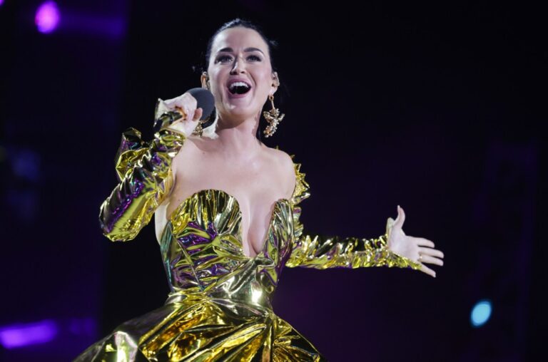 Le clip « Roar » de Katy Perry atteint 4 milliards de vues sur YouTube