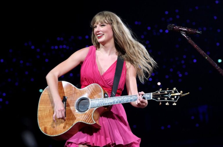 Taylor Swift joue pour la première fois en direct à Lisbonne le titre principal de « The Tortured Poets Department »