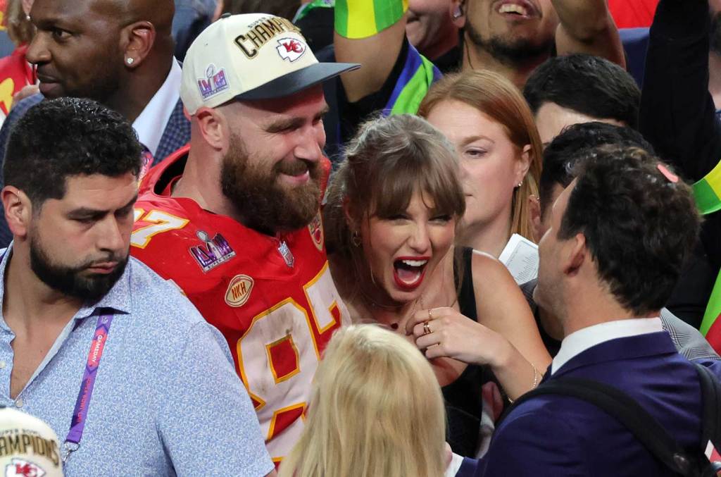 Regardez ce joueur de la NFL crier Taylor Swift en se faisant passer pour Travis Kelce